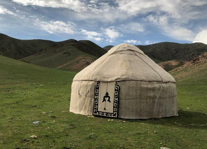 85 kanat yurta kirgiziya voylok voilok