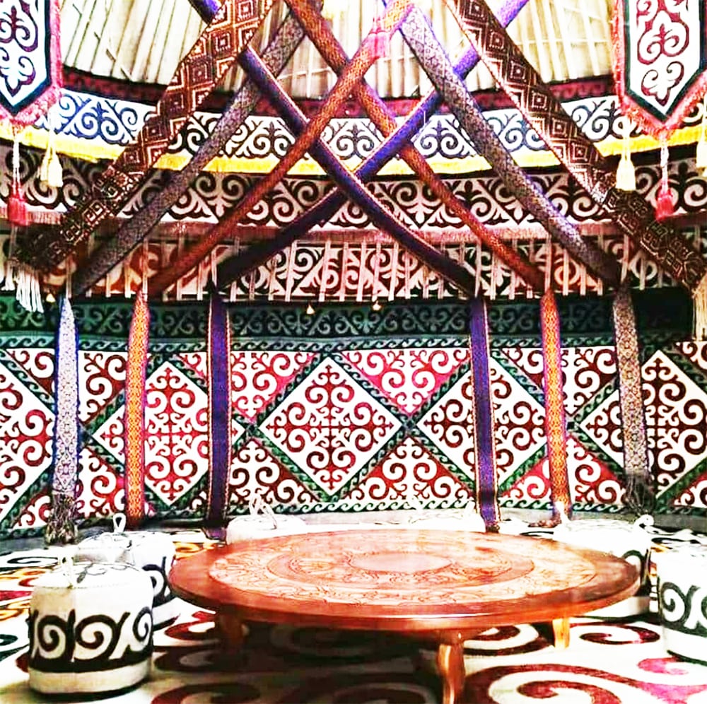 Yurts tables kyrgyz